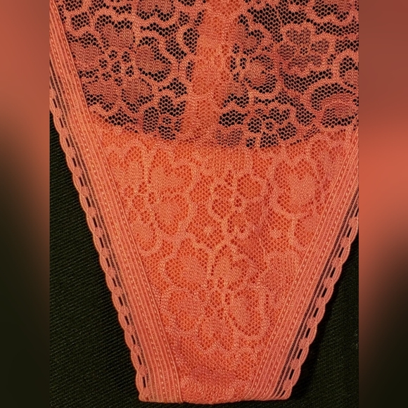 TWO (2) NWT New So Brand Carmine Rose / Tan Medium G-String / Thong - Picture 12 of 12